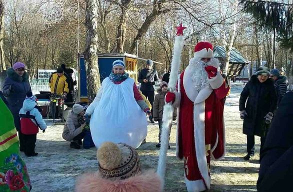 Рождественский праздник для жителей Октябрьского района