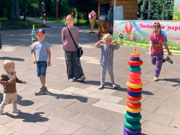 С нами всегда весело и интересно 