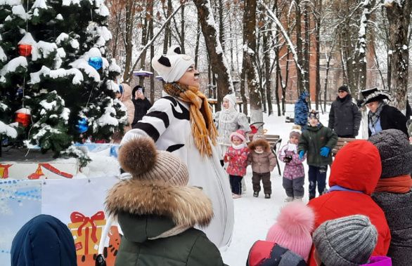 "Новогодняя экспедиция Снеговика" Детский парк 