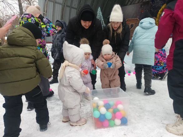Весёлая, зимняя игровая программа 