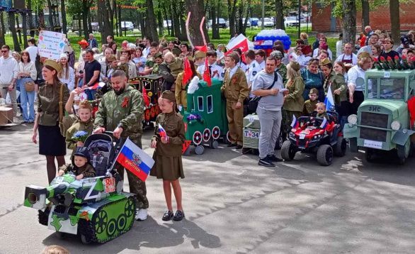 "Парад колясок 2025 "