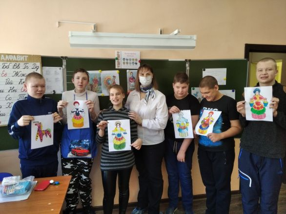 Мастер-классы "Народные промыслы" и "Русская барыня" 