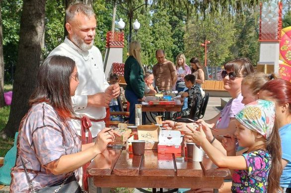 Фестиваль семейного творчества "Шкатулка"